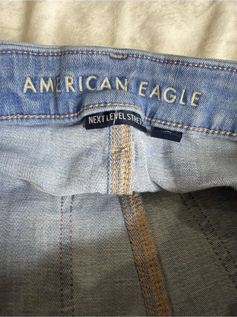 American Eagle Outfitters Light Wash High-Rise Flare Jeans - Picture 7 of 9